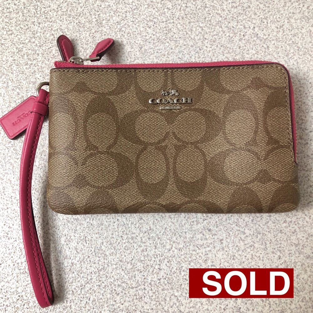 SOLD Coach WRISTLET Magenta Logo Double Zip Wallet
